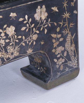 图片[3]-Black lacquer frame bed inlaid with mother-of-pearl pattern-China Archive